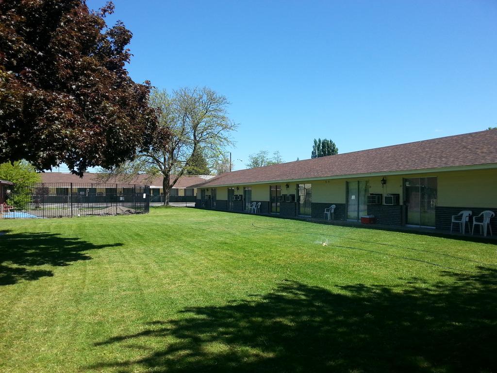 Ritzville Colwell Motor Inn מראה חיצוני תמונה